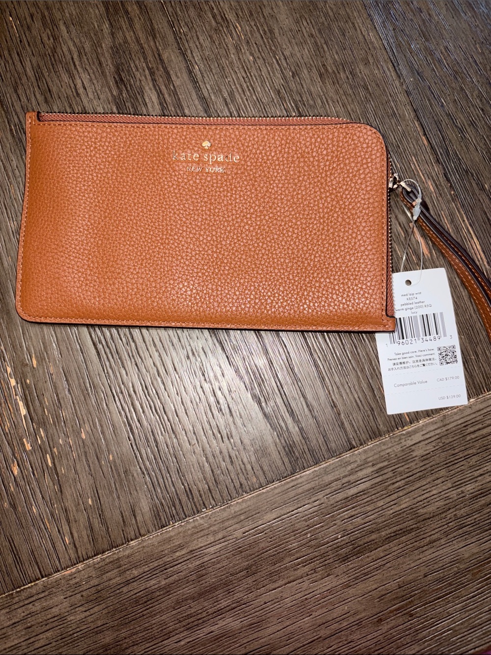 NWT kate spade Tan Pebbled Leather MediumWristlet